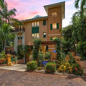 Martinique On Macrossan Aparthotel Port Douglas