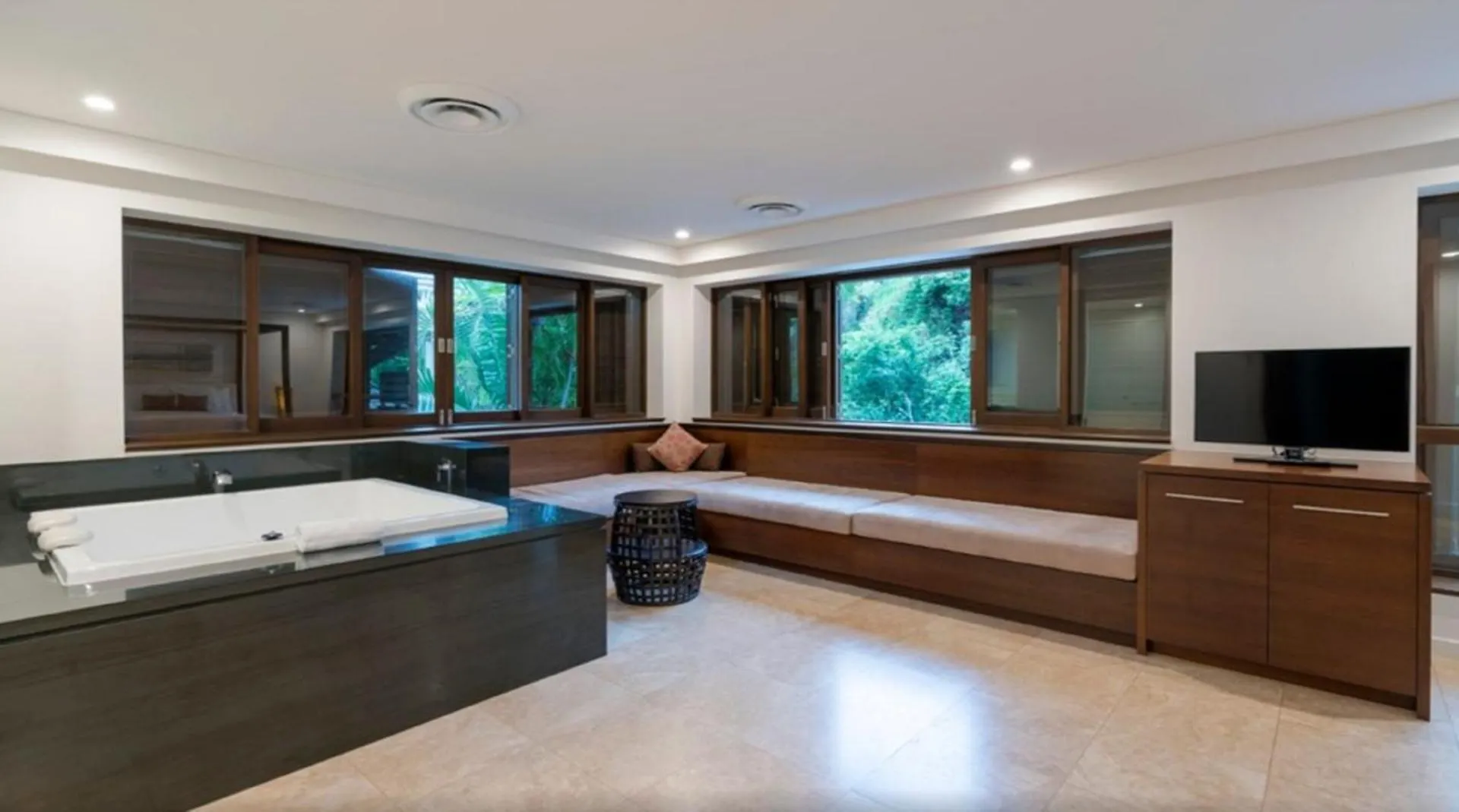 Luxury Apartments At Temple Resort And Spa Port Douglas